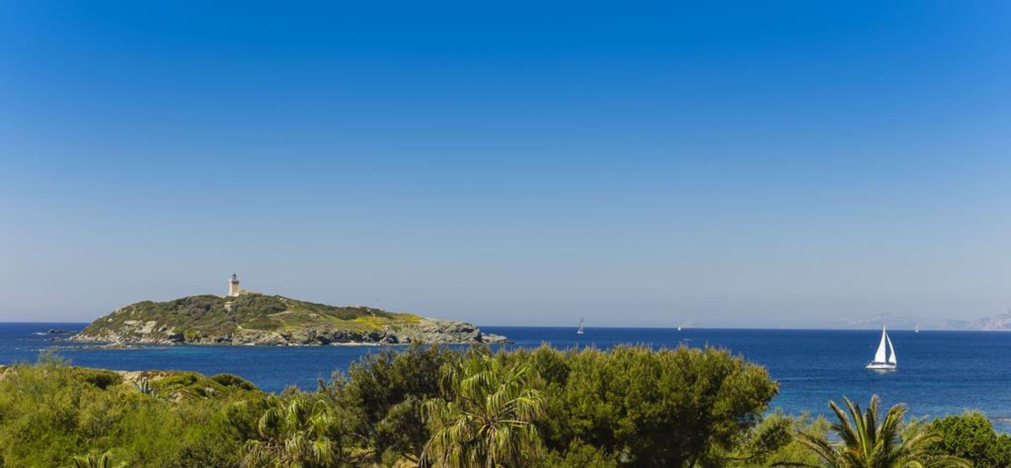 Hotel Helios & Spa - Ile Des Embiez Six-Fours-les-Plages Ngoại thất bức ảnh
