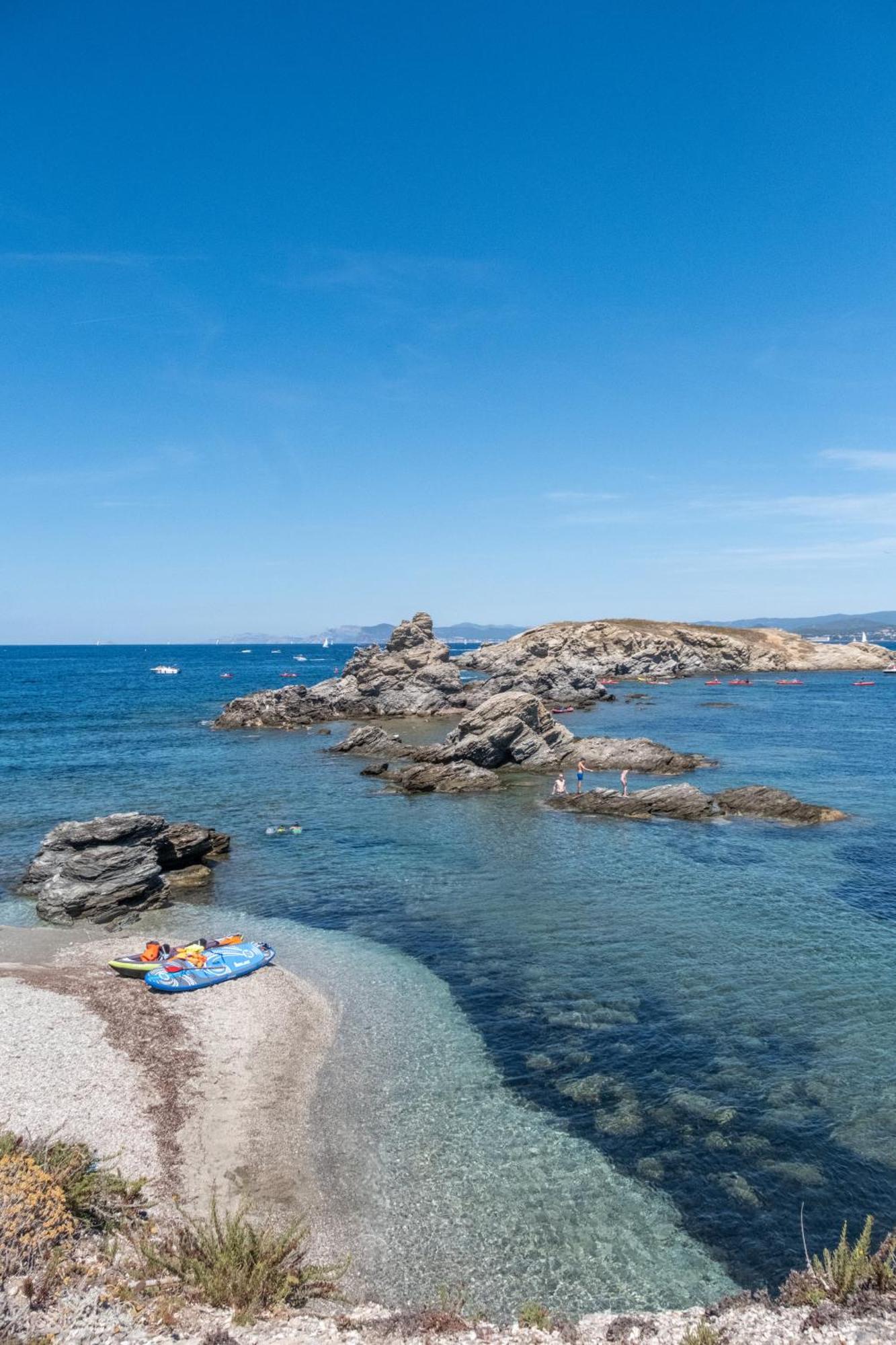 Hotel Helios & Spa - Ile Des Embiez Six-Fours-les-Plages Ngoại thất bức ảnh